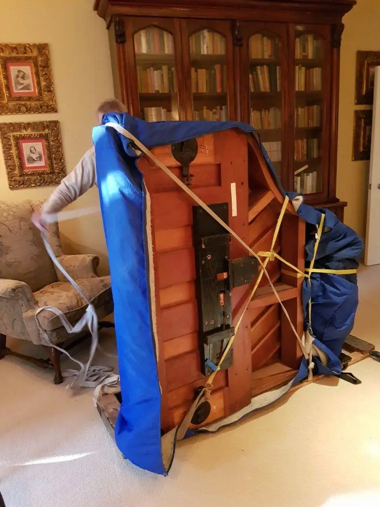 piano storage Gloucestershire